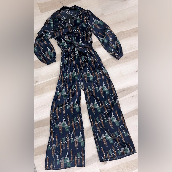 Navy Satin Jumpsuit long sleeve / chain print - Picture 7 of 10